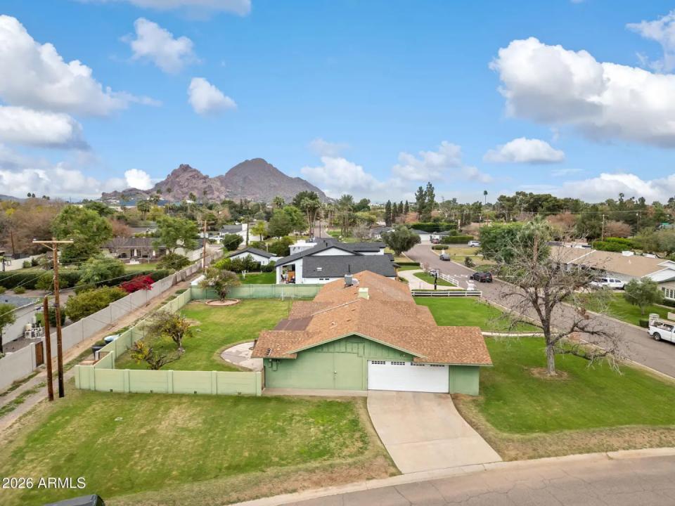 Real Estate Picture 36