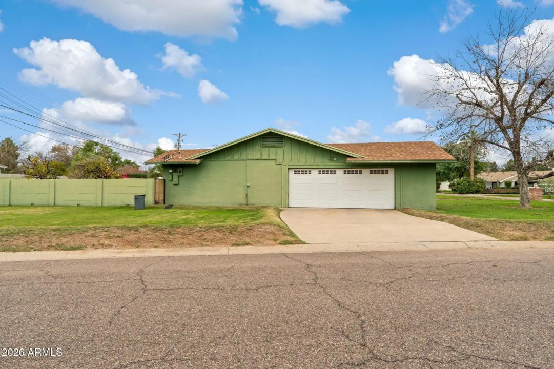 Real Estate Picture 34