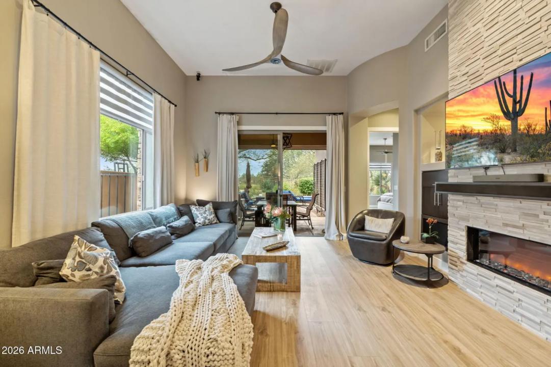 Real Estate Picture 6