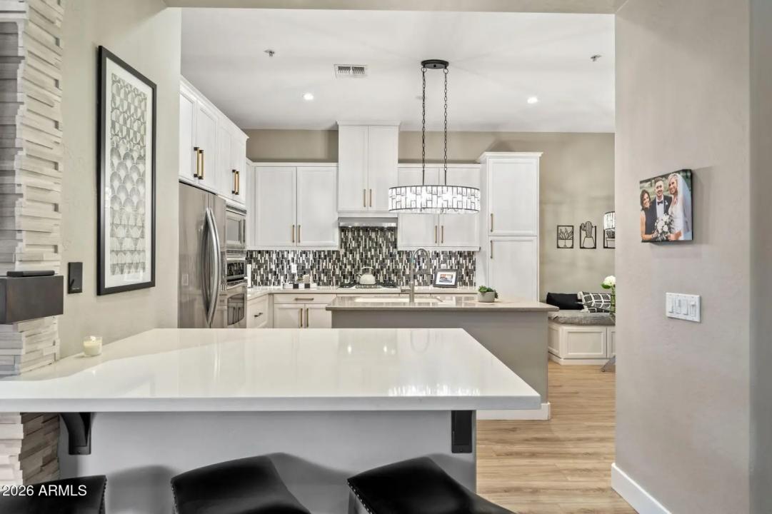 Real Estate Picture 13