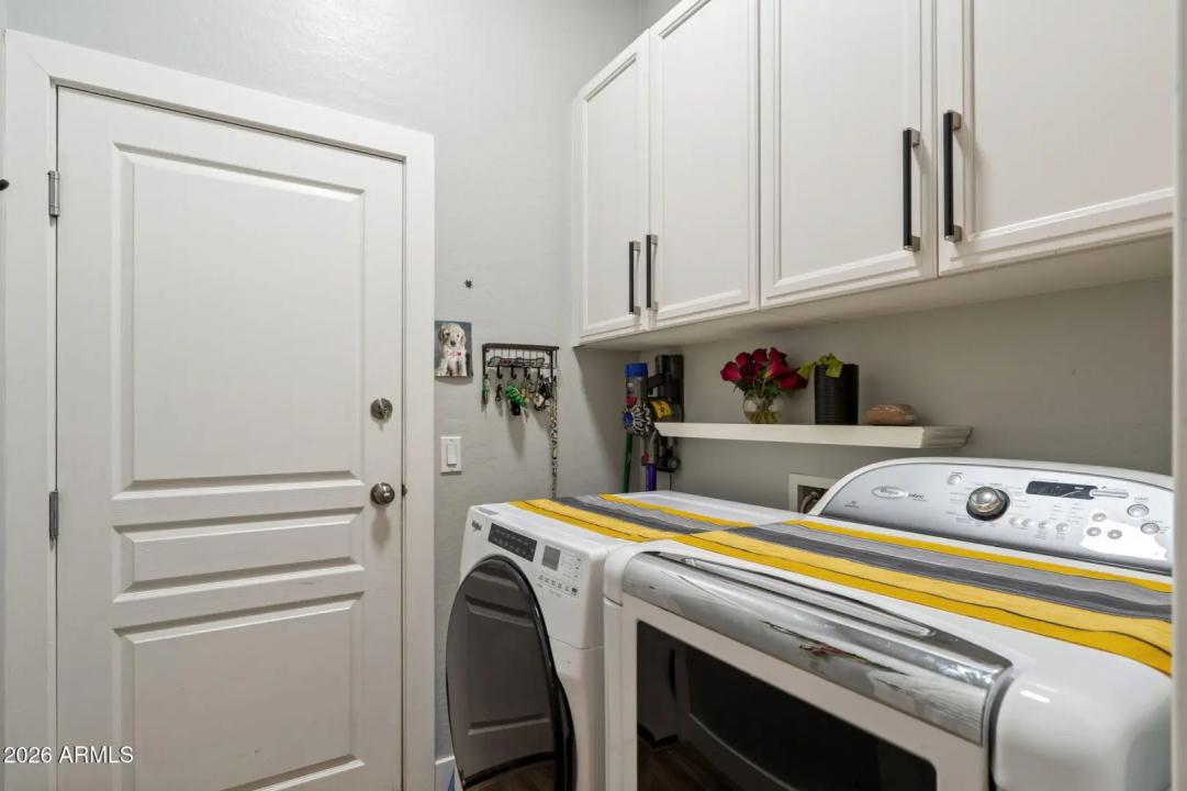 Real Estate Picture 29