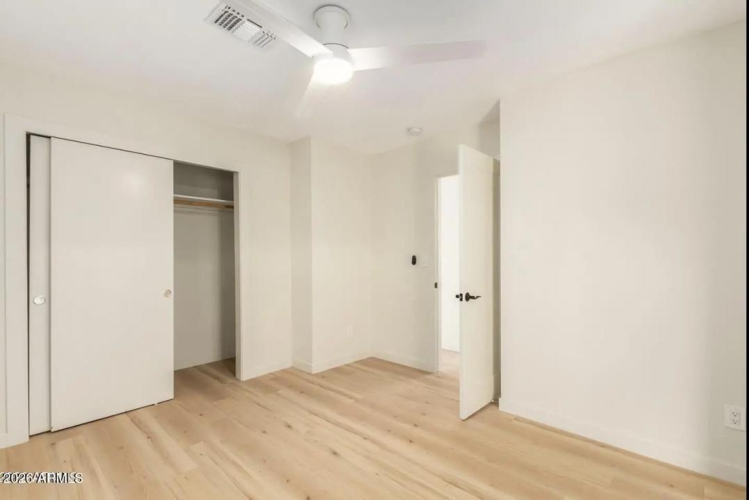 Real Estate Picture 22