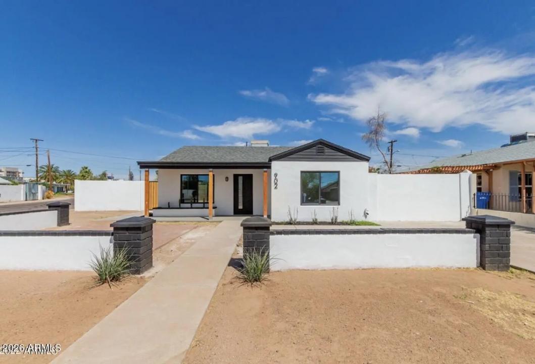 Real Estate Picture 33