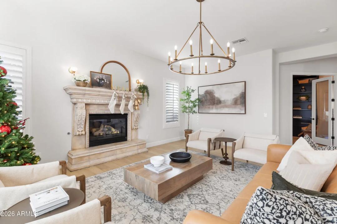 Real Estate Picture 13