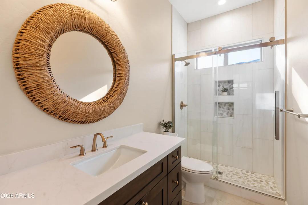 Real Estate Picture 28