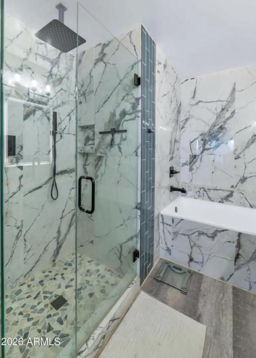 Real Estate Picture 16