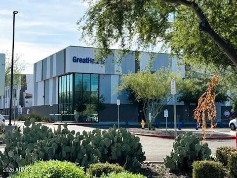 Real Estate Picture 24