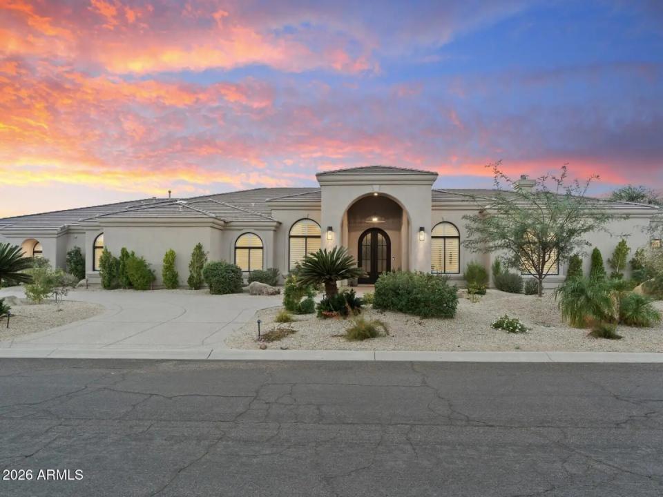 Real Estate Picture 16