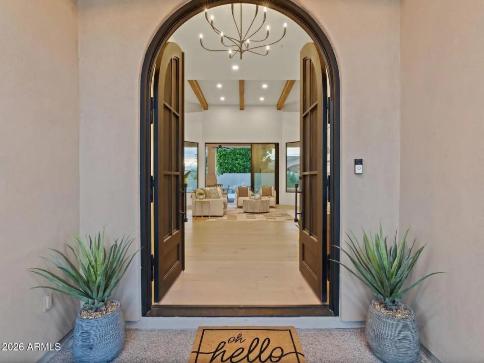 Real Estate Picture 18