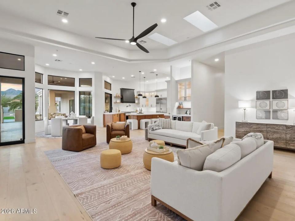 Real Estate Picture 38