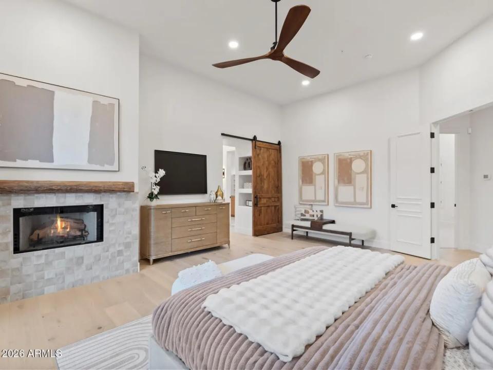 Real Estate Picture 43