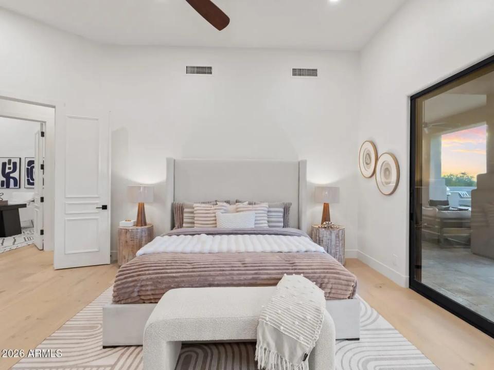 Real Estate Picture 44