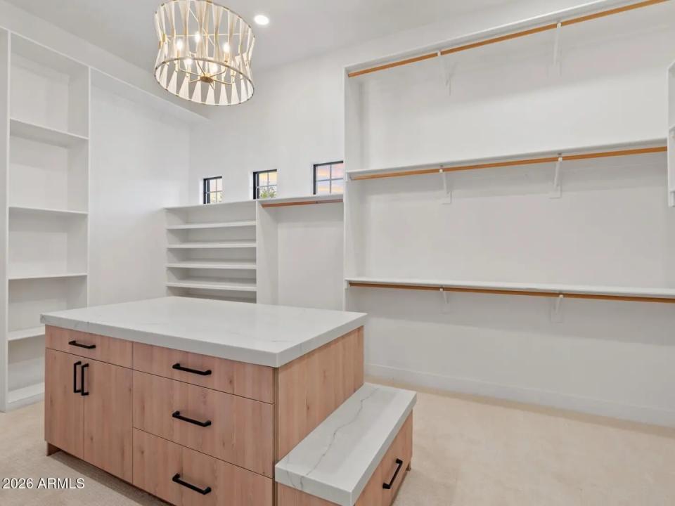 Real Estate Picture 45