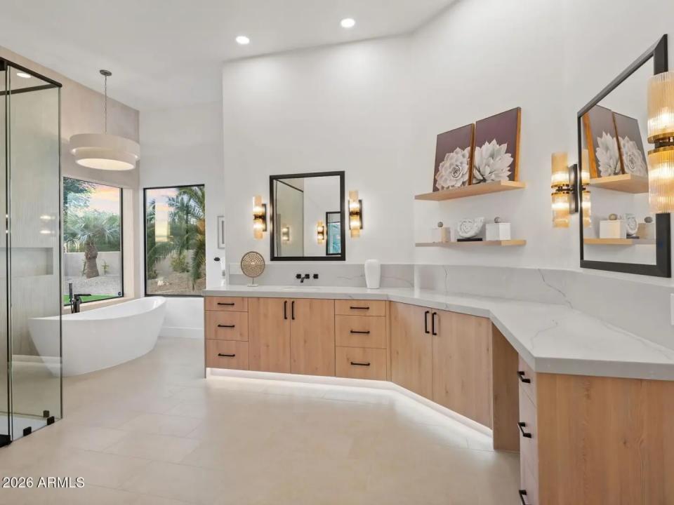 Real Estate Picture 46