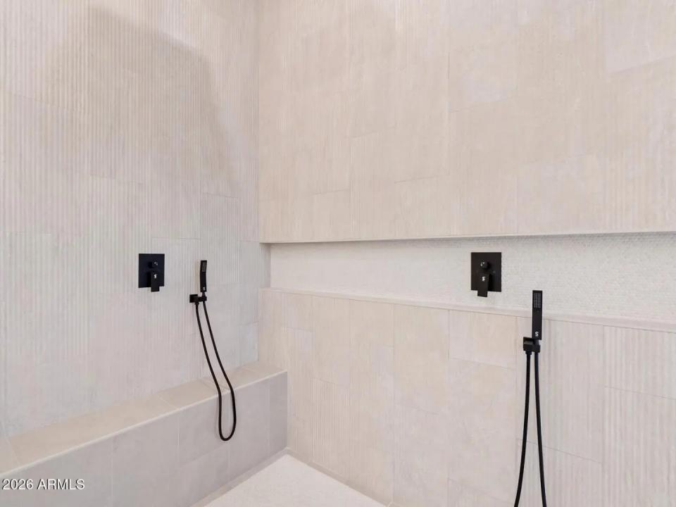 Real Estate Picture 52