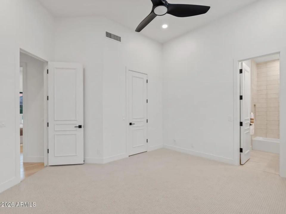 Real Estate Picture 54