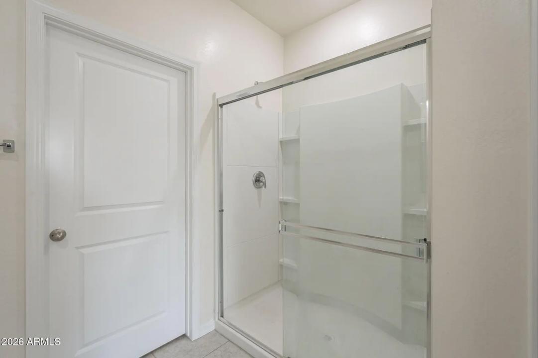 Real Estate Picture 16