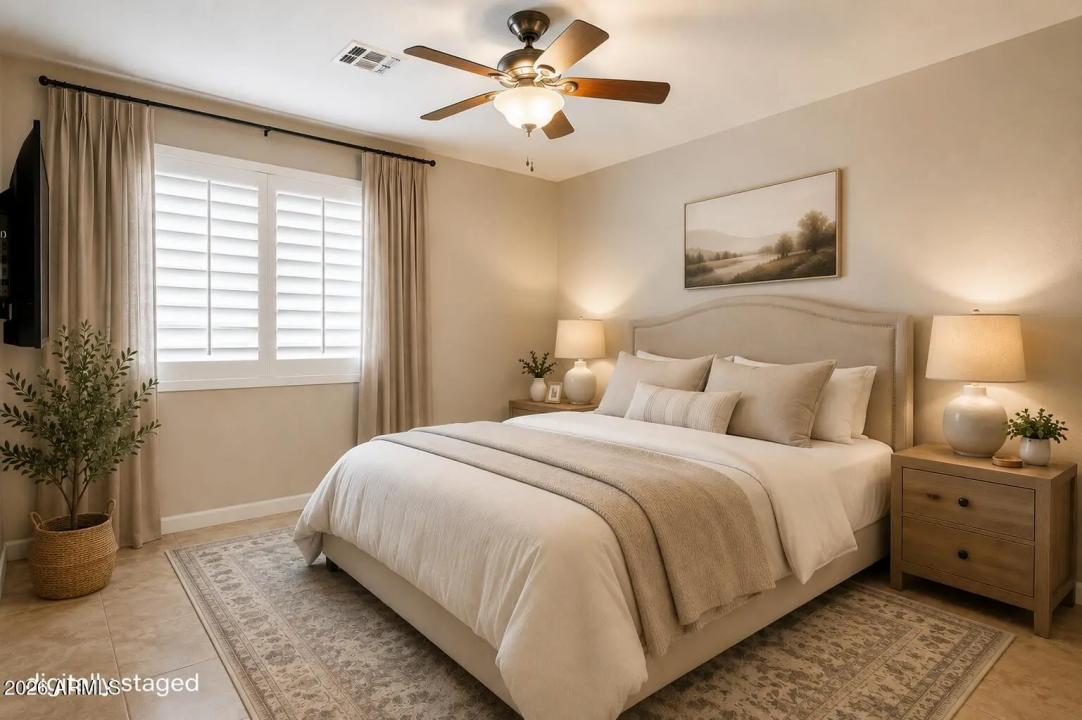 Real Estate Picture 18