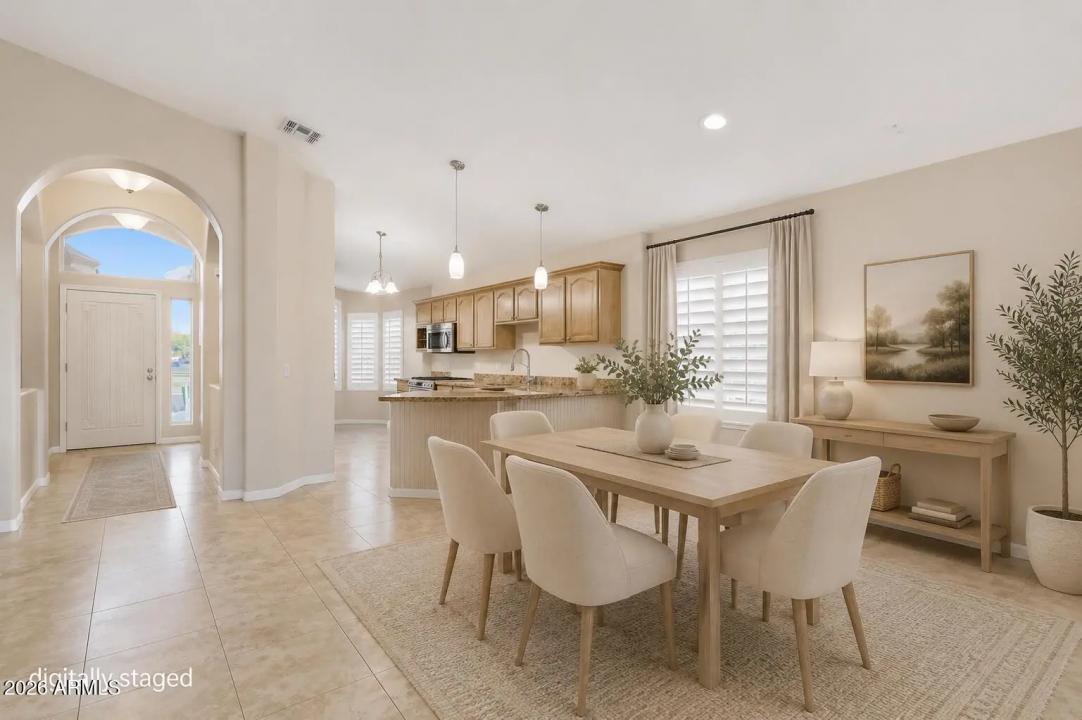 Real Estate Picture 3