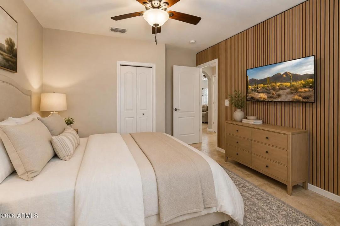 Real Estate Picture 19