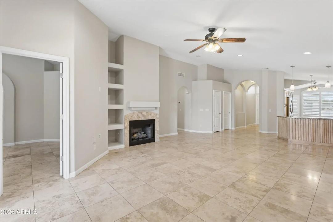 Real Estate Picture 19