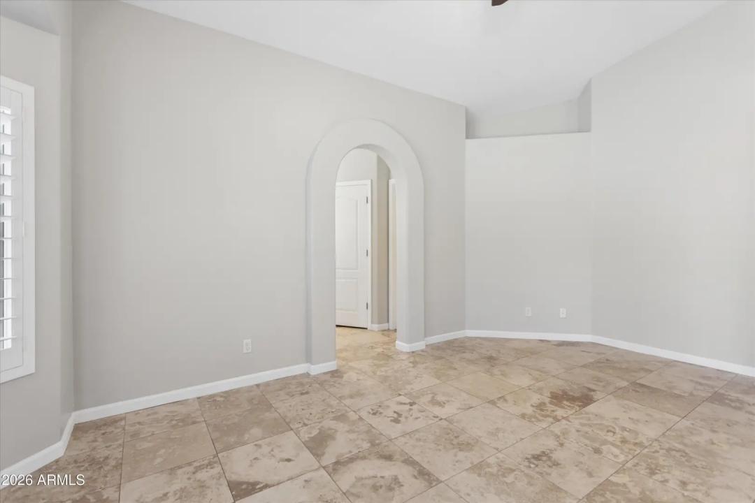 Real Estate Picture 22