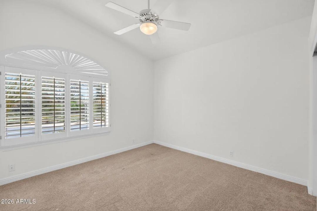 Real Estate Picture 27