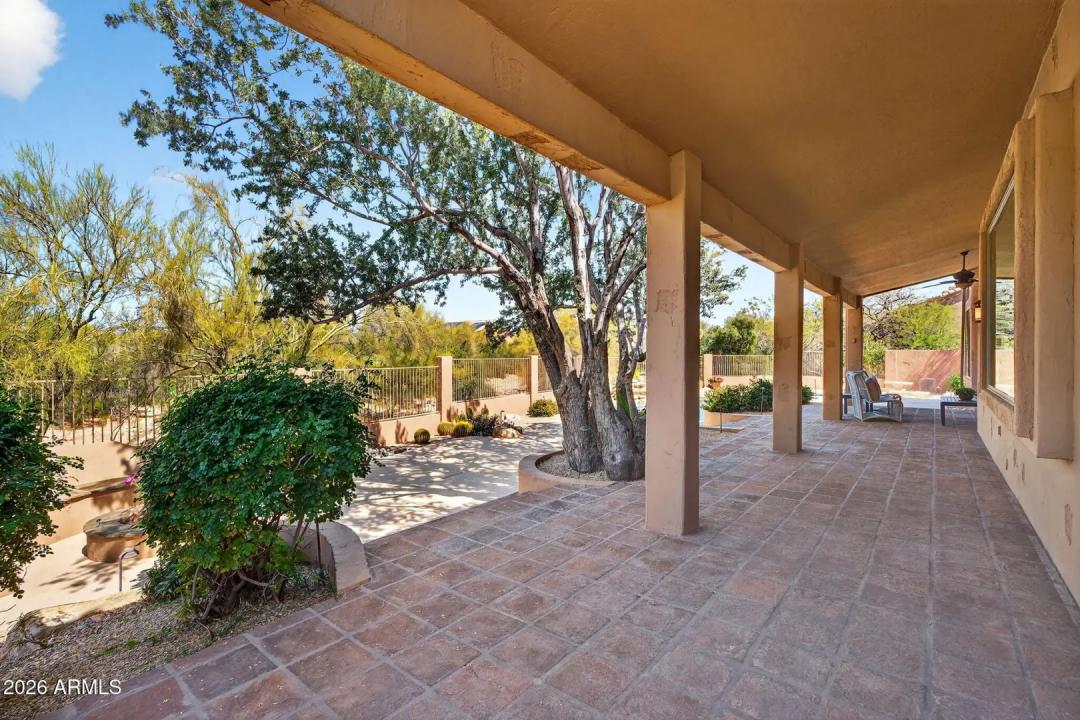 Real Estate Picture 33