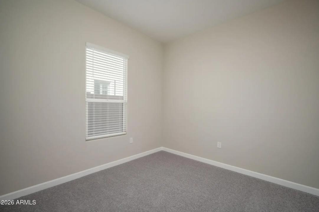 Real Estate Picture 15