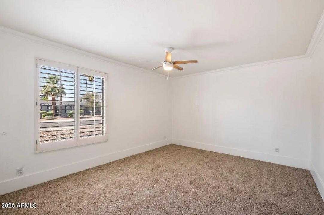 Real Estate Picture 17