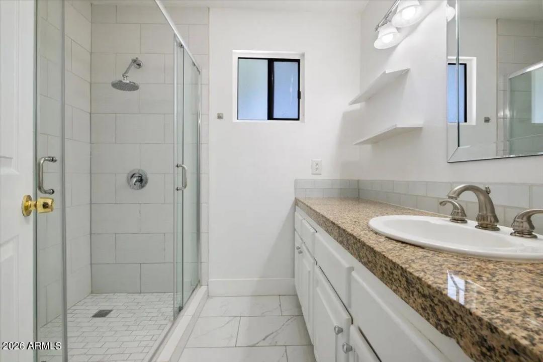 Real Estate Picture 21