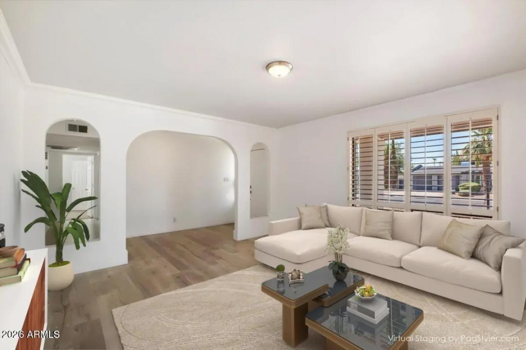 Real Estate Picture 2