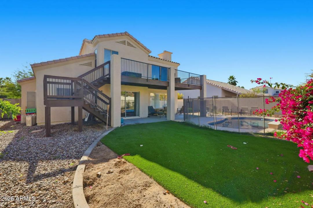 Real Estate Picture 30