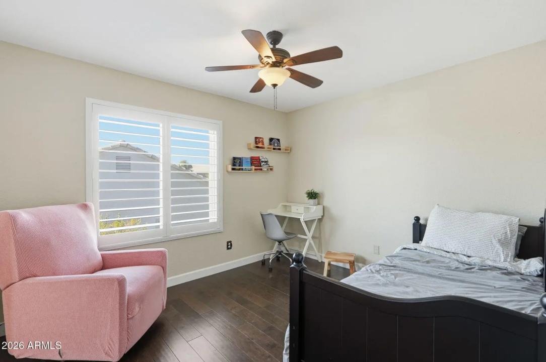 Real Estate Picture 29