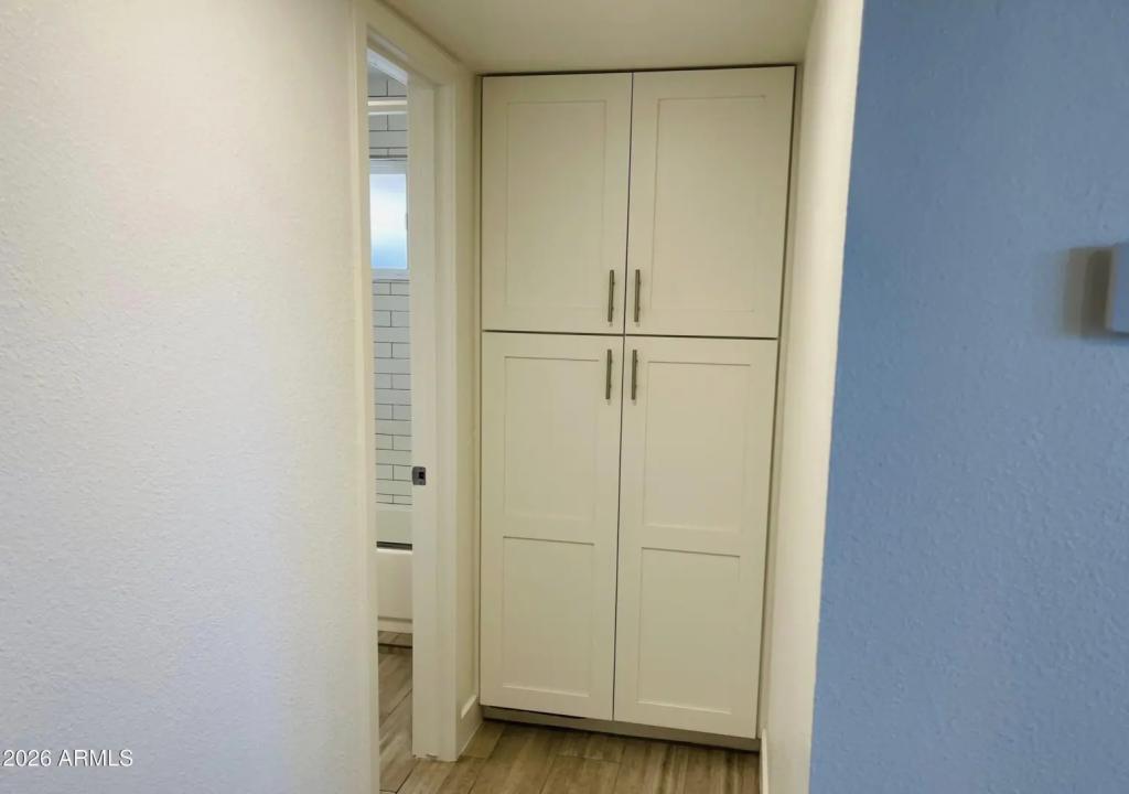 Real Estate Picture 11