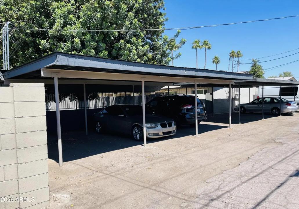 Real Estate Picture 20