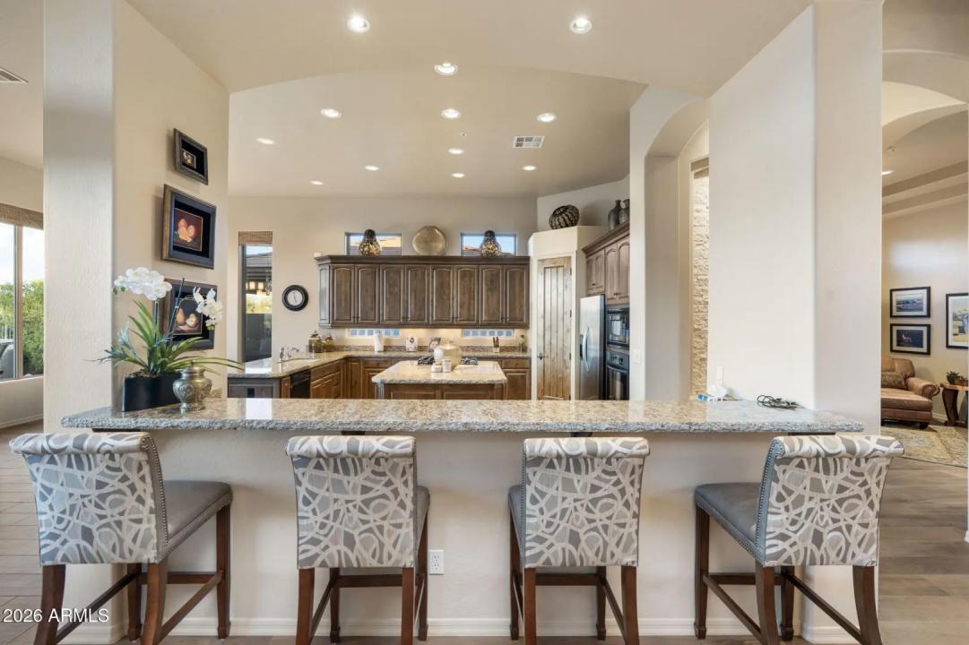 Real Estate Picture 15