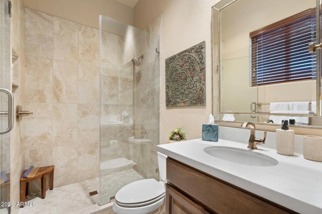 Real Estate Picture 29