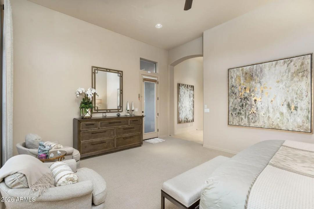 Real Estate Picture 34