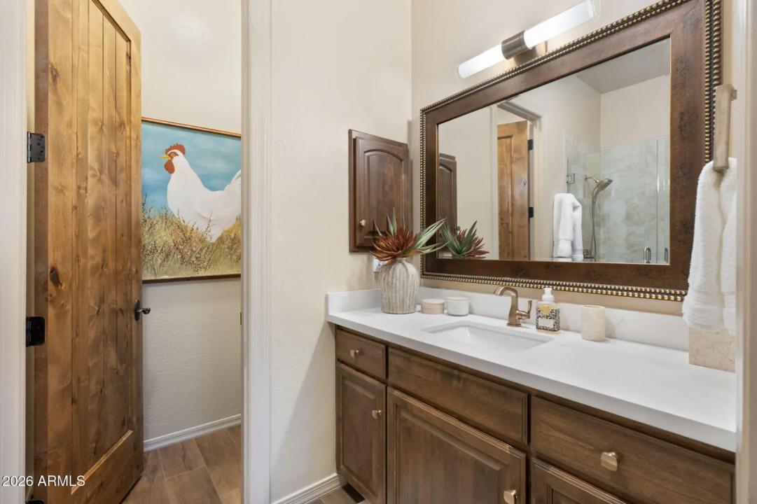 Real Estate Picture 45