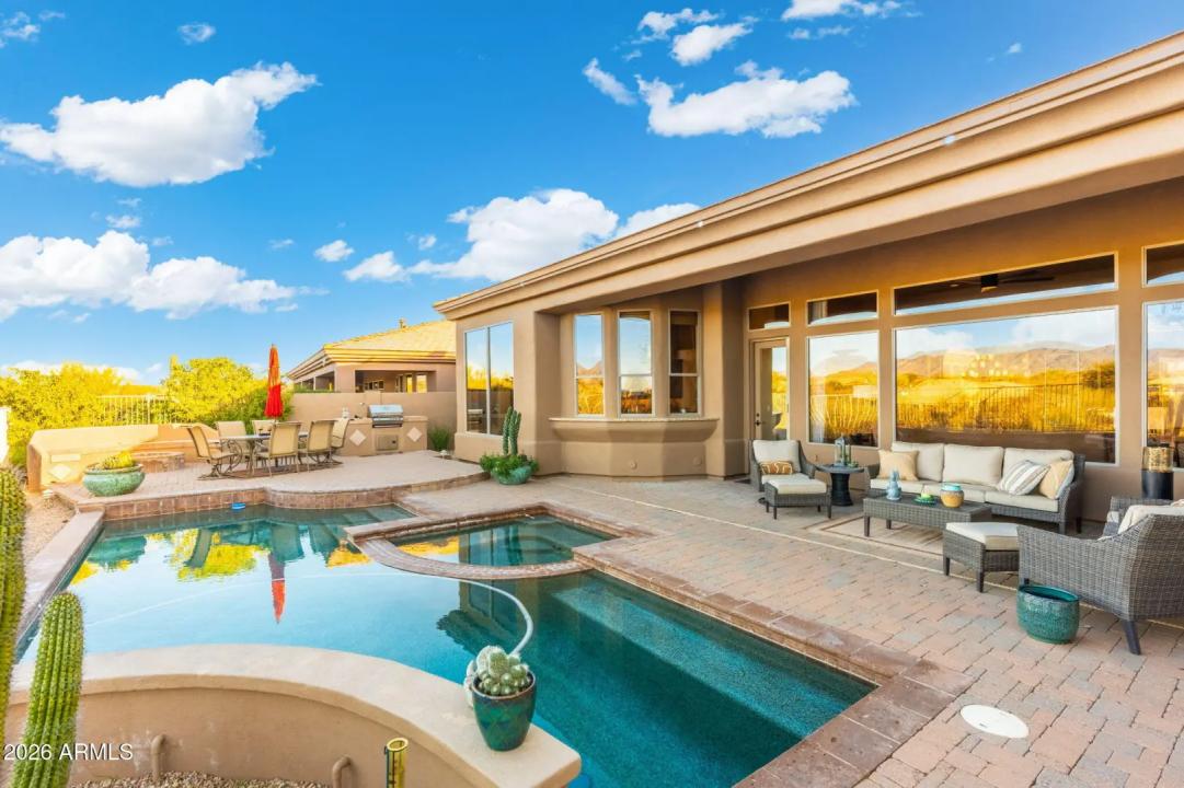 Real Estate Picture 49