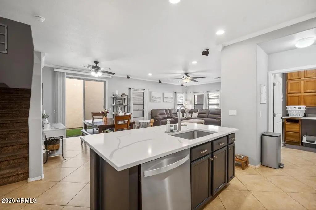 Real Estate Picture 13