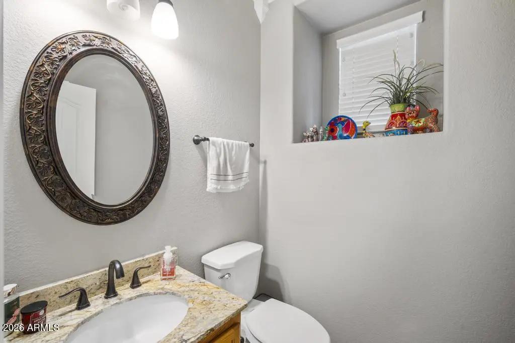 Real Estate Picture 20