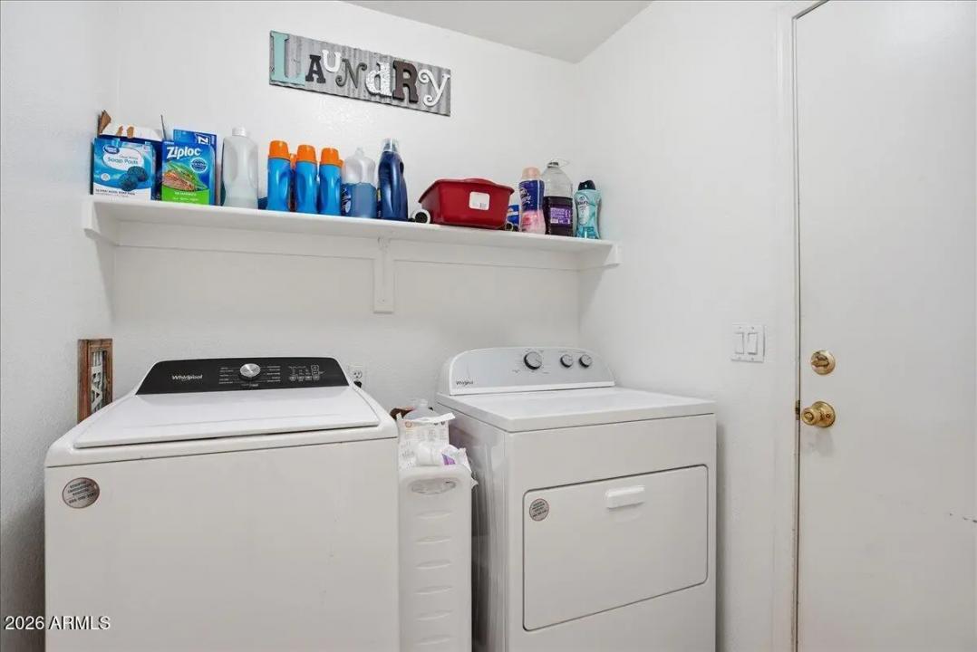 Real Estate Picture 25