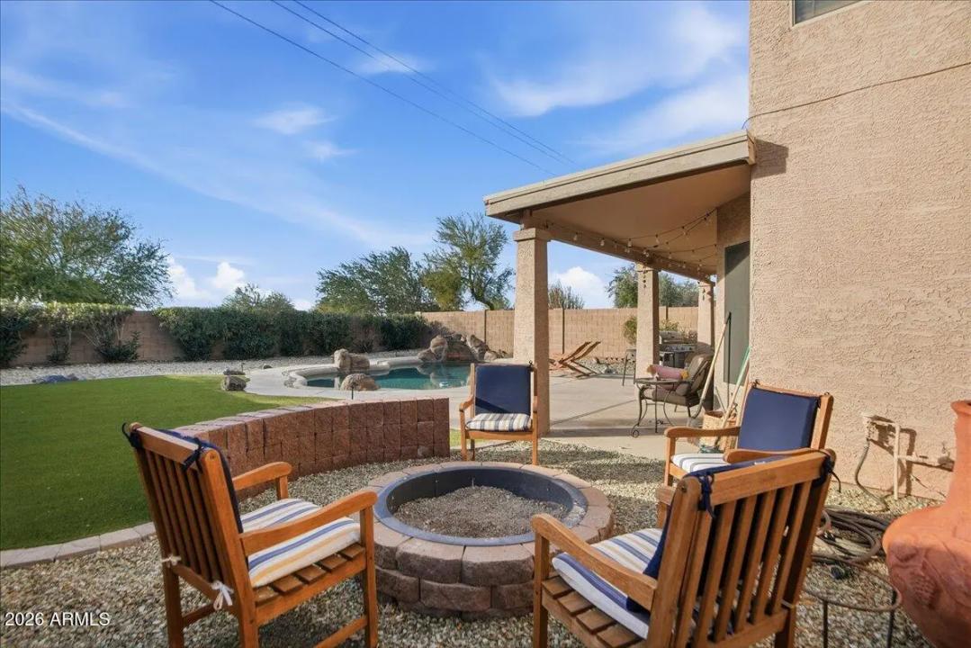 Real Estate Picture 32