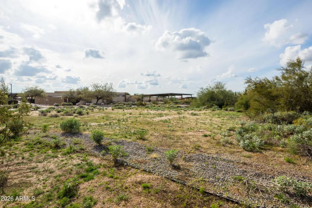 Real Estate Picture 19