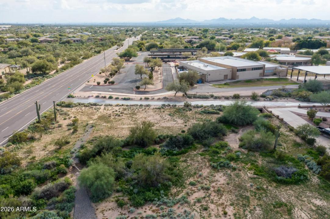 Real Estate Picture 29