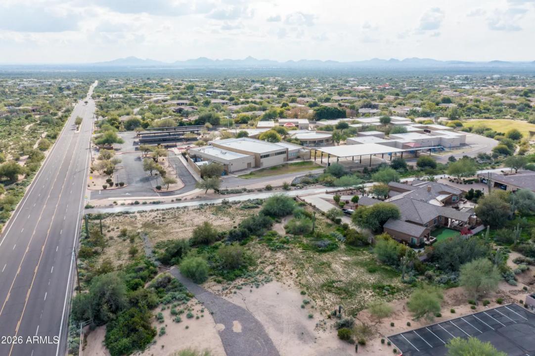 Real Estate Picture 30