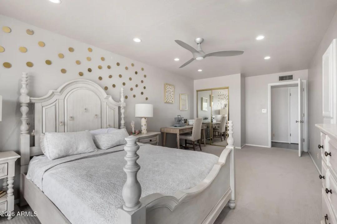 Real Estate Picture 31