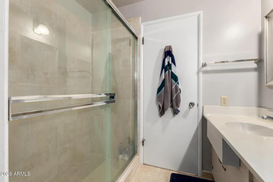 Real Estate Picture 36